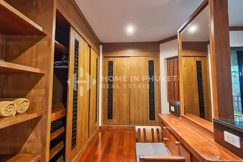 Casa de 4 dormitorios en Nai Harn Beach, Tailandia № 131035 - foto 23