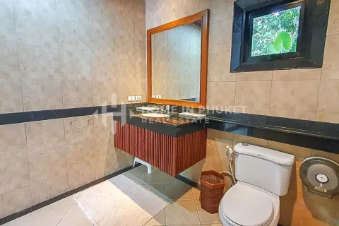 Casa de 4 dormitorios en Nai Harn Beach, Tailandia № 131035 - foto 30