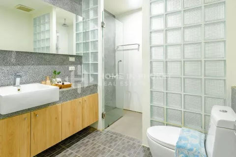Condominio de 2 dormitorios en Kamala, Tailandia № 130997 - foto 11