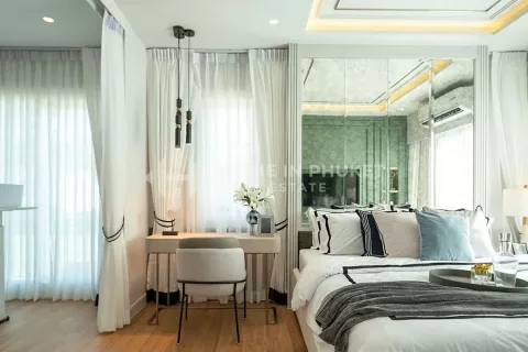 Casa de 4 dormitorios en Phuket, Tailandia № 131046 - foto 15