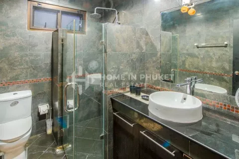 Casa de 3 dormitorios en Rawai, Tailandia № 130998 - foto 13