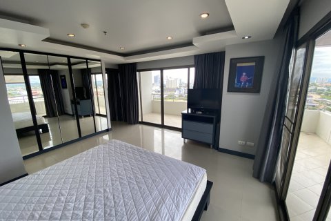 Apartamento de 2 dormitorios en Pattaya, Tailandia № 101417 - foto 17