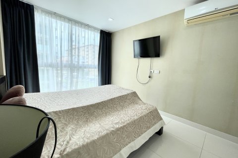Apartamento de 2 dormitorios en Pattaya, Tailandia № 101418 - foto 30