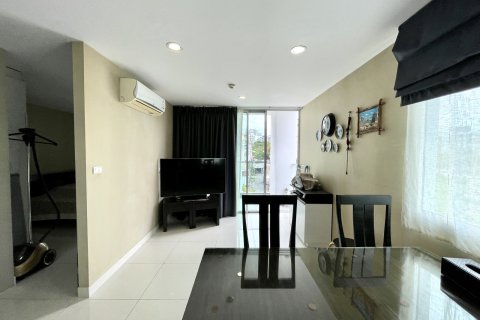 Apartamento de 2 dormitorios en Pattaya, Tailandia № 101418 - foto 10
