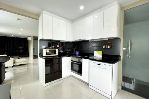 Apartamento de 2 dormitorios en Pattaya, Tailandia № 101418 - foto 25