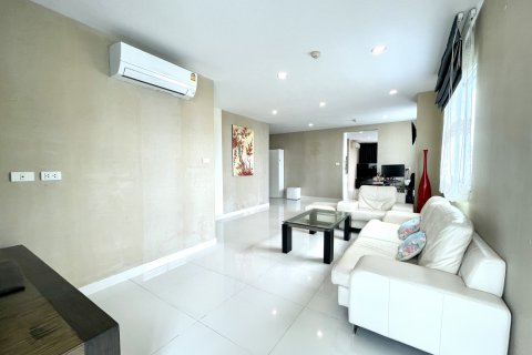 Apartamento de 2 dormitorios en Pattaya, Tailandia № 101418 - foto 19