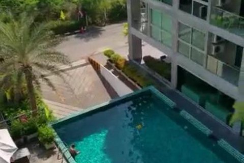 Apartamento de 2 dormitorios en Pattaya, Tailandia № 101418 - foto 3
