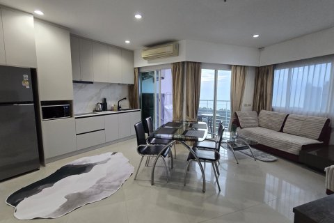 Condominio de 2 dormitorios en Pattaya, Tailandia № 123206 - foto 2