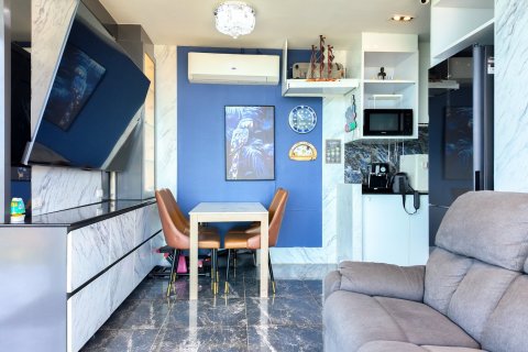 Condominio de 2 dormitorios en Pattaya, Tailandia № 123204 - foto 11