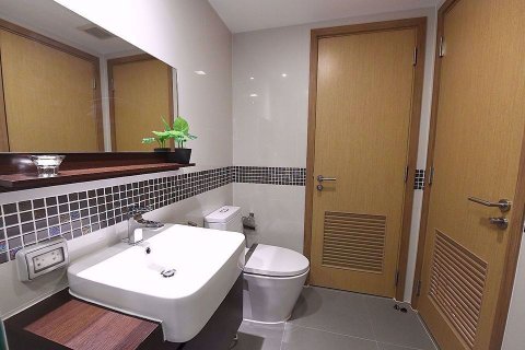 Condominio de 1 dormitorio en Watthana, Bangkok, Tailandia № 85033 - foto 9