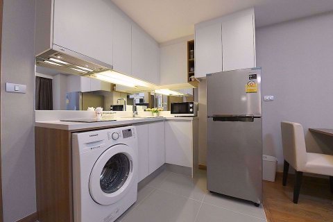 Condominio de 1 dormitorio en Watthana, Bangkok, Tailandia № 85033 - foto 6