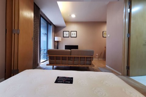 Condominio de 1 dormitorio en Watthana, Bangkok, Tailandia № 85031 - foto 4