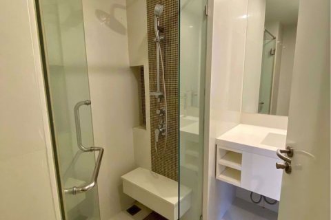 Condominio de 2 dormitorios en Bang Rak, Bangkok, Tailandia № 85032 - foto 6