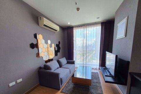 Condominio de 2 dormitorios en Yan Nawa, Bangkok, Tailandia № 76541