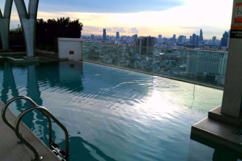 Condominio de 2 dormitorios en Yan Nawa, Bangkok, Tailandia № 76541 - foto 8