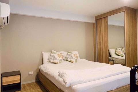 Dúplex de 1 dormitorio en Sathon, Bangkok, Tailandia № 76542 - foto 5