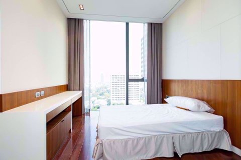 Condominio de 2 dormitorios en Khlong Toei, Bangkok, Tailandia № 76552 - foto 9