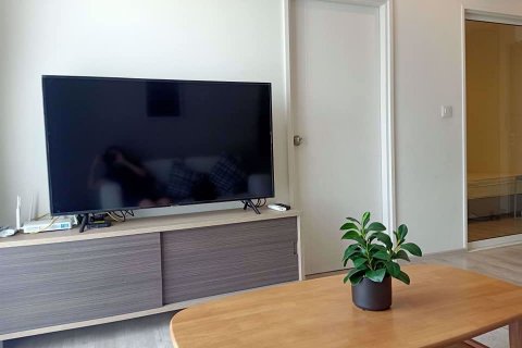 Condominio de 2 dormitorios en Khan Na Yao, Bangkok, Tailandia № 76553 - foto 2