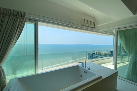 Condominio de 2 dormitorios en Pattaya, Tailandia № 125061