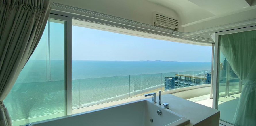 Condominio de 2 dormitorios en Pattaya, Tailandia № 125061