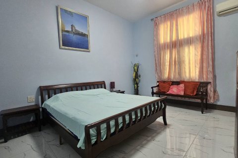 House in Pattaya, Thailand 5 bedrooms № 125057 - photo 20