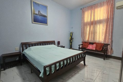 House in Pattaya, Thailand 5 bedrooms № 125057 - photo 21