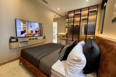 Casa de 4 dormitorios en Pattaya, Tailandia № 125059 - foto 14