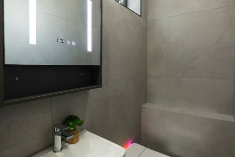 Villa in Chalong, Thailand 4 Schlafzimmer № 80142 - Foto 15