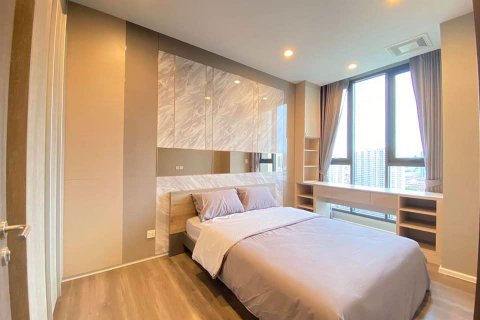 Condominio de 1 dormitorio en Phra Khanong, Bangkok, Tailandia № 102965 - foto 5