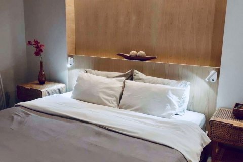 Condominio de 2 dormitorios en Ratchathewi, Bangkok, Tailandia № 102964 - foto 13