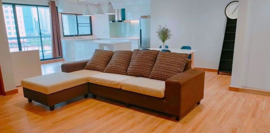 Condominio de 3 dormitorios en Watthana, Bangkok, Tailandia № 102966