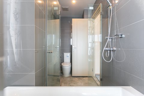 Condominio de 2 dormitorios en Bangkok, Tailandia № 143774 - foto 6