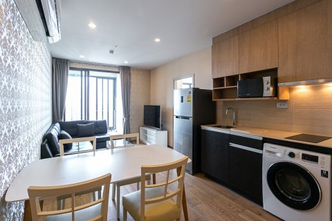 Condominio de 2 dormitorios en Bangkok, Tailandia № 143774 - foto 11