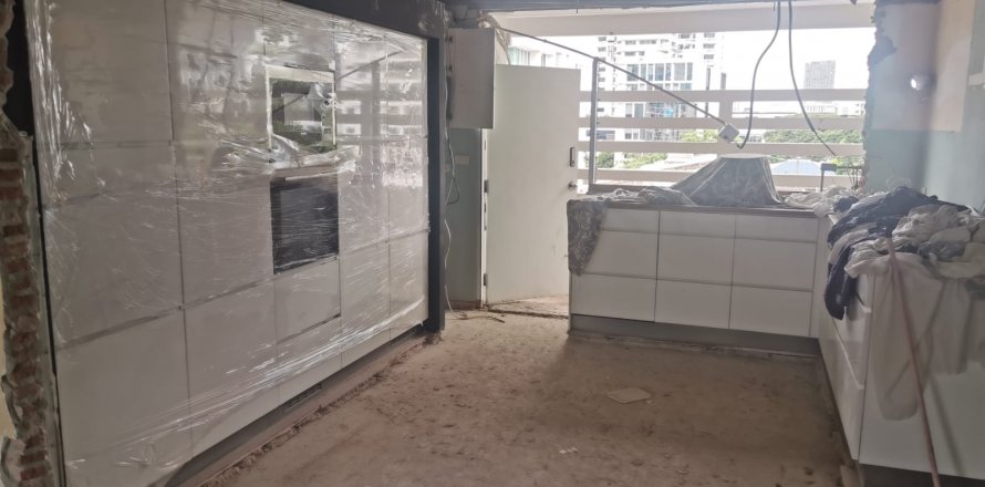 Condominio de 3 dormitorios en Bangkok, Tailandia № 143733