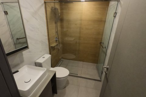 Condominio de 2 dormitorios en Bangkok, Tailandia № 143730 - foto 11