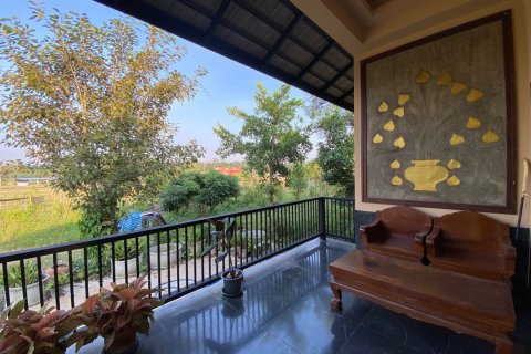 Haus in Chiang Mai, Thailand 4 Schlafzimmer № 80877