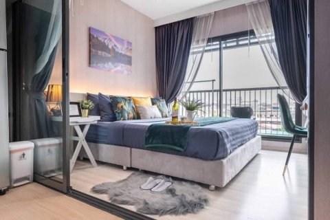 Condominio de 2 dormitorios en Khlong Toei, Bangkok, Tailandia № 124003 - foto 3