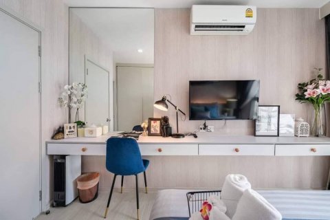 Condominio de 2 dormitorios en Khlong Toei, Bangkok, Tailandia № 124003 - foto 15