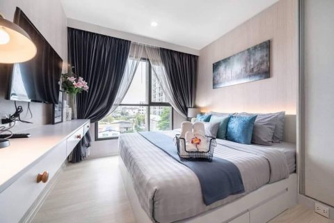 Condominio de 2 dormitorios en Khlong Toei, Bangkok, Tailandia № 124003 - foto 10