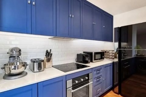 Condo in Sathon, Bangkok, Thailand, 2 bedrooms № 124008 - photo 15