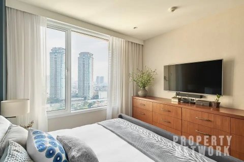 Condo in Sathon, Bangkok, Thailand, 2 bedrooms № 124008 - photo 10