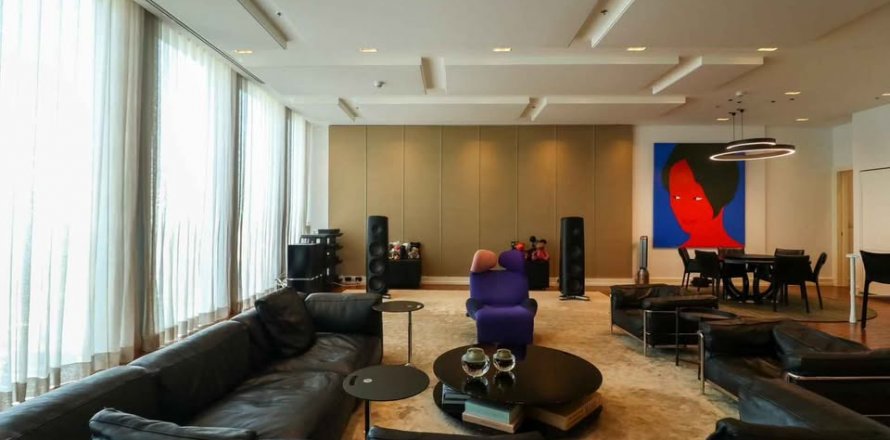 Condominio de 4 dormitorios en Bang Rak, Bangkok, Tailandia № 124005
