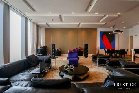 Condominio de 4 dormitorios en Bang Rak, Bangkok, Tailandia № 124005 - foto 16