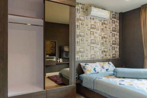 Casa de 3 dormitorios en Pran Buri, Tailandia № 133080 - foto 8