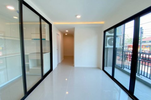Condominio de 2 dormitorios en Hua Hin, Tailandia № 133079 - foto 3