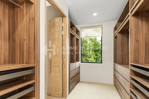 Casa de 4 dormitorios en Phuket, Tailandia № 131545 - foto 17