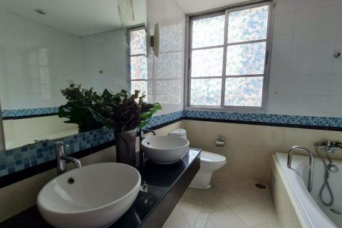 Penthouse in Khlong Toei, Bangkok, Thailand 3 Schlafzimmer № 76016 - Foto 8