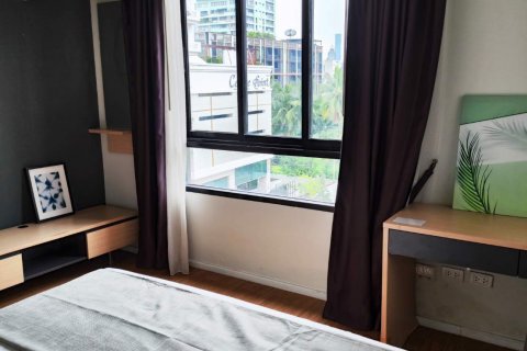 Condominio de 2 dormitorios en Khlong Toei, Bangkok, Tailandia № 80340 - foto 8