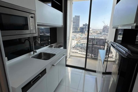 Condominio de 1 dormitorio en Phra Khanong, Bangkok, Tailandia № 80341 - foto 8