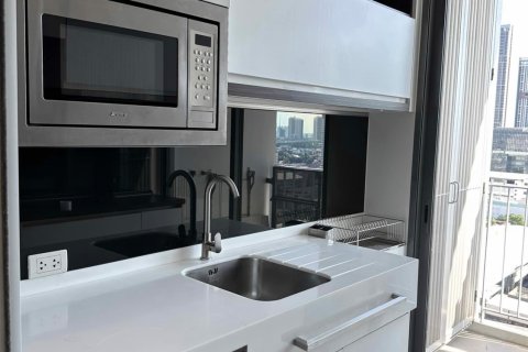 Condominio de 1 dormitorio en Phra Khanong, Bangkok, Tailandia № 80341 - foto 9
